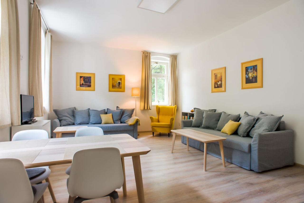 Pstruzi Ap19 Apartment *