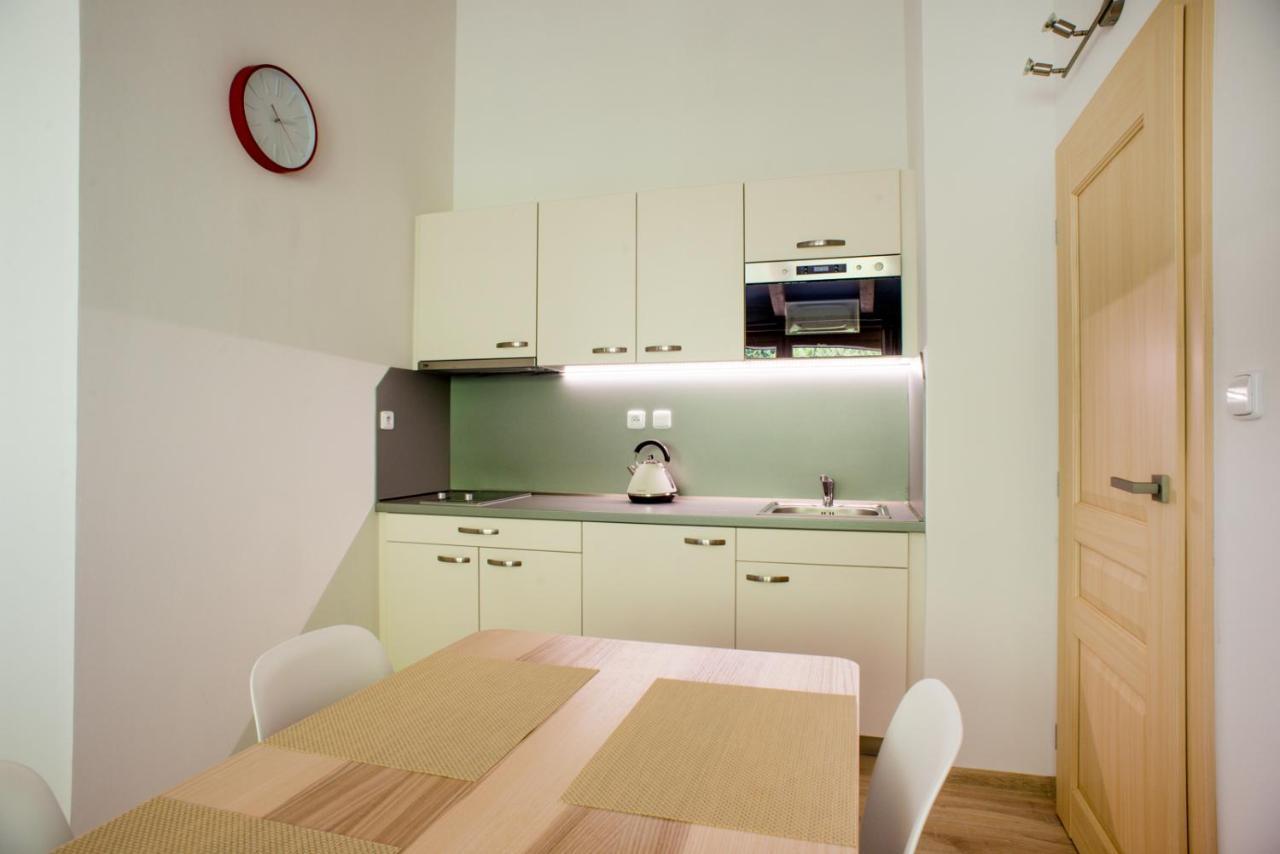 Pstruzi Ap19 Apartment *