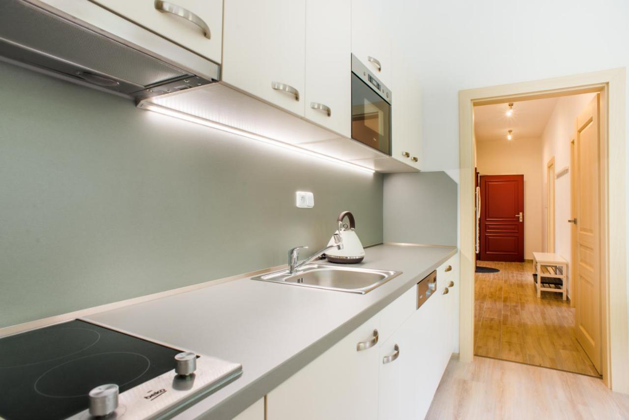 Pstruzi Ap19 Apartment *